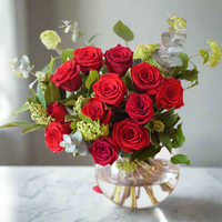 Scarlet Romance - Red Roses