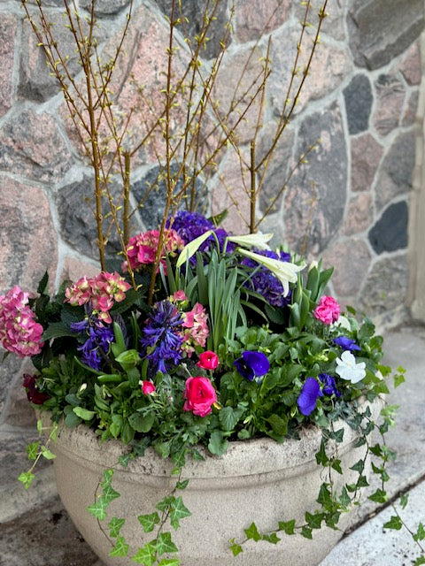 Planter decoration-Spring