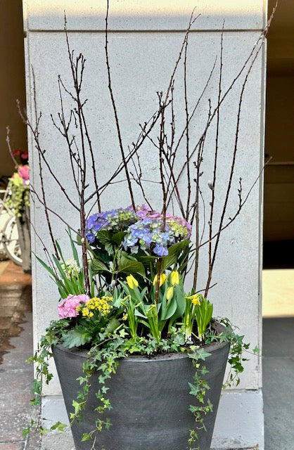 Planter decoration-Spring