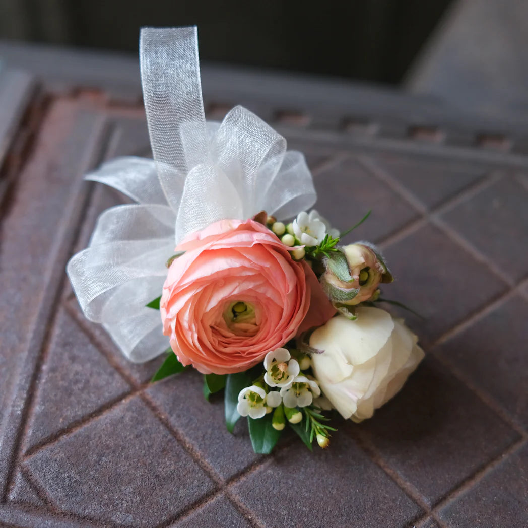 Blush & Gold Radiance Corsage/boutonnier