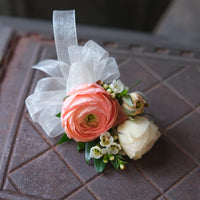 Blush & Gold Radiance Corsage/boutonnier